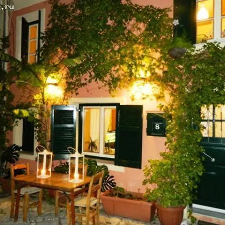 Ousakof * Corfu (city)